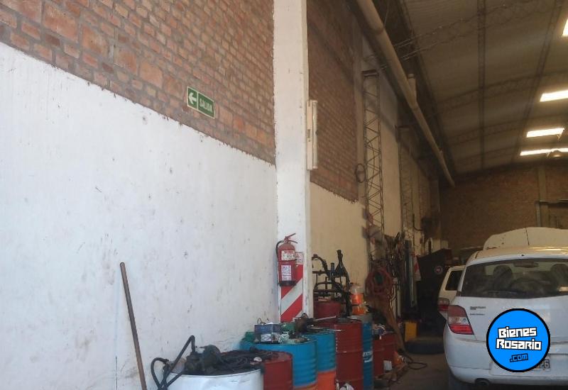 Galpones / Depósitos - Rosario - Venta