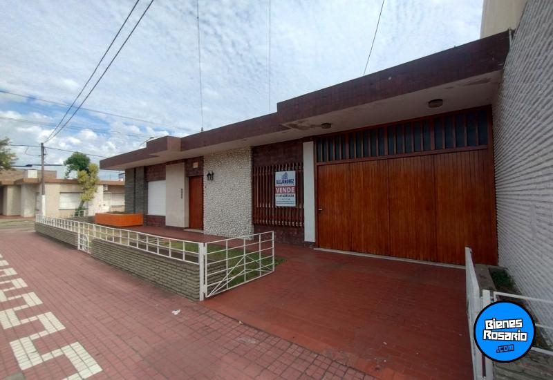 Casas - Capitan Bermudez - Venta