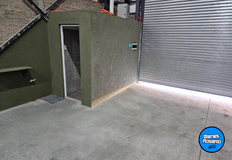 Galpones / Depósitos - Rosario - Venta