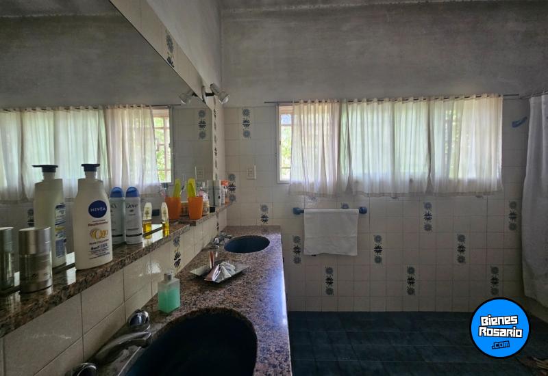Casas - Funes - Venta