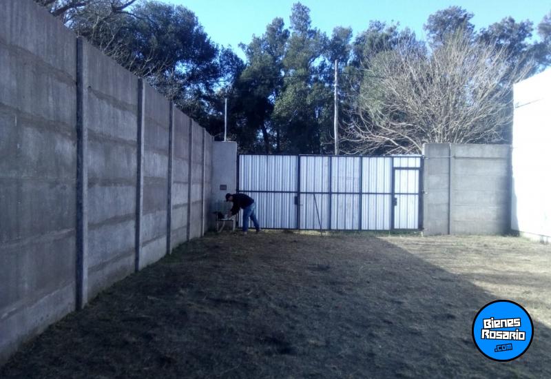 Galpones / Depósitos - Timbues - Venta