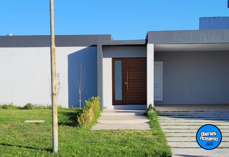 Casas - Funes - Venta