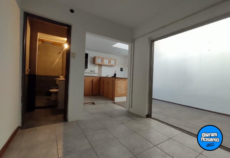 Departamentos de pasillo - Rosario - Venta