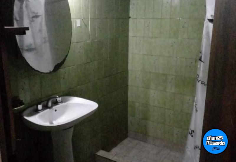 Casas - Rosario -  Alquiler
