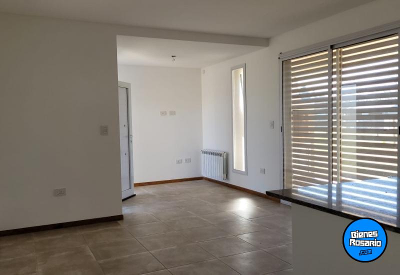 Casas - Funes - Venta