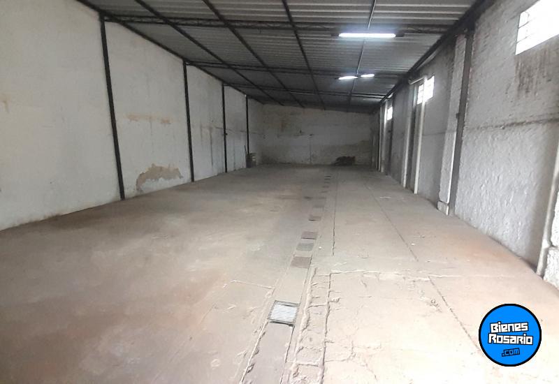 Galpones / Depósitos - Rosario - Venta