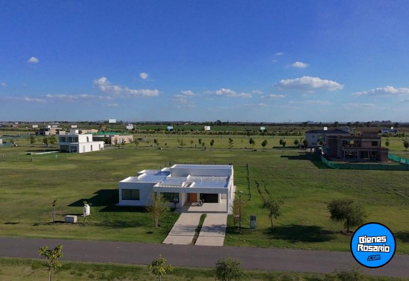 Casas - Funes - Venta