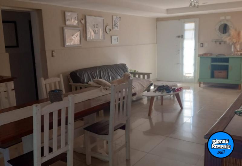 Casas - Funes - Venta