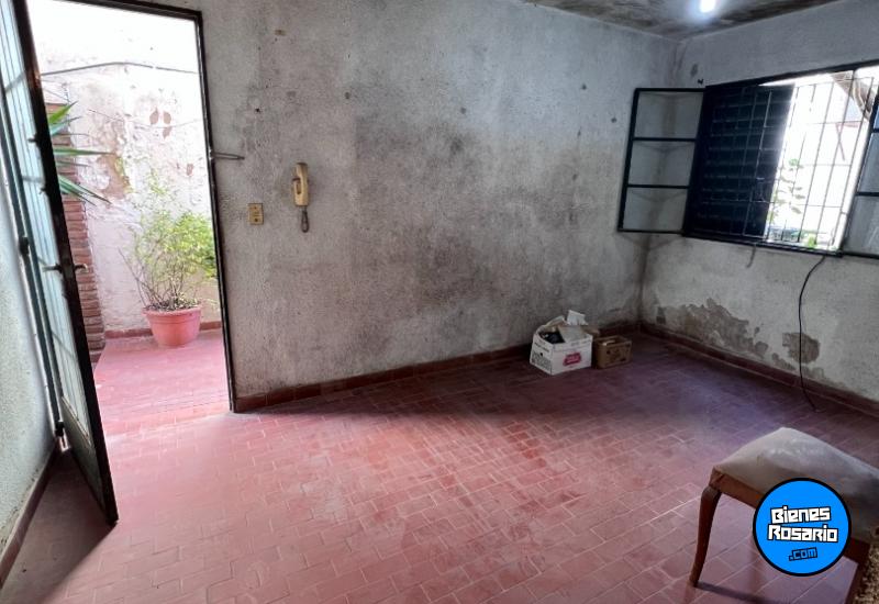 Departamentos de pasillo - Rosario - Venta