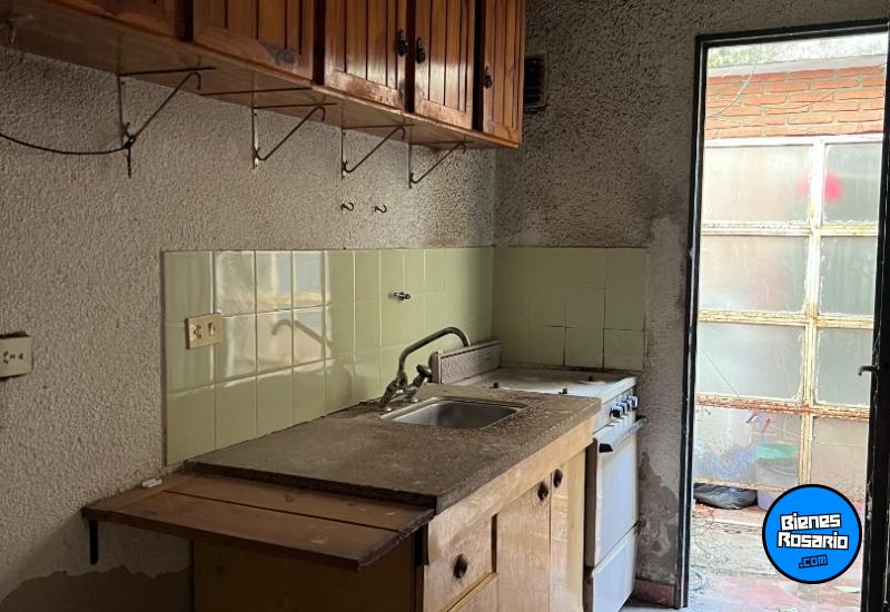 Departamentos de pasillo - Rosario - Venta