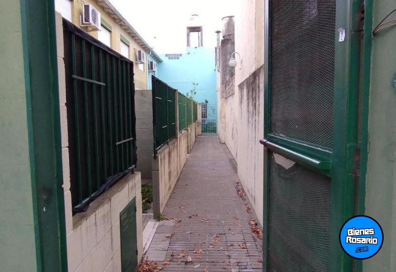 Departamentos de pasillo - Rosario - Venta
