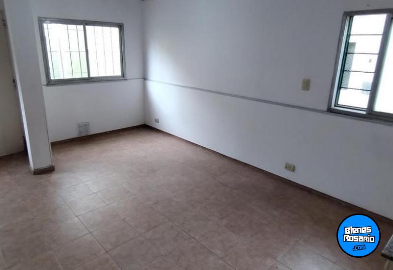 Departamentos de pasillo - Rosario - Venta