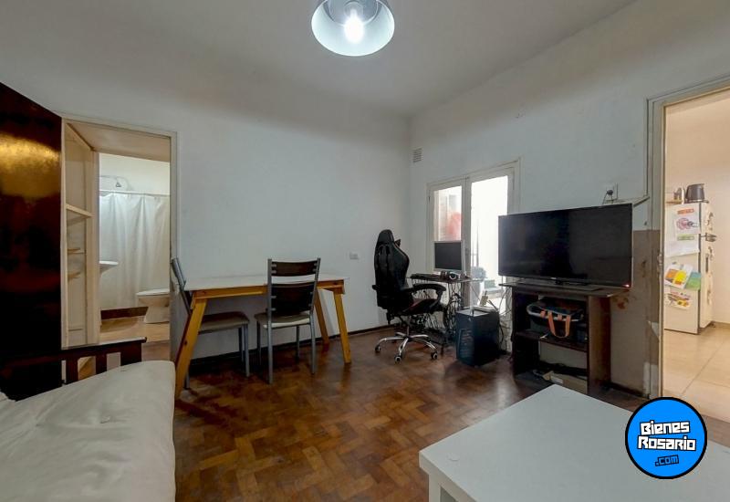 Departamentos de pasillo - Rosario - Venta