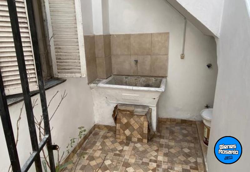 Departamentos de pasillo - Rosario - Venta