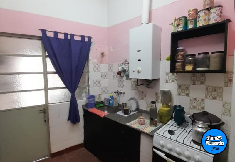 Departamentos de pasillo - Rosario - Venta