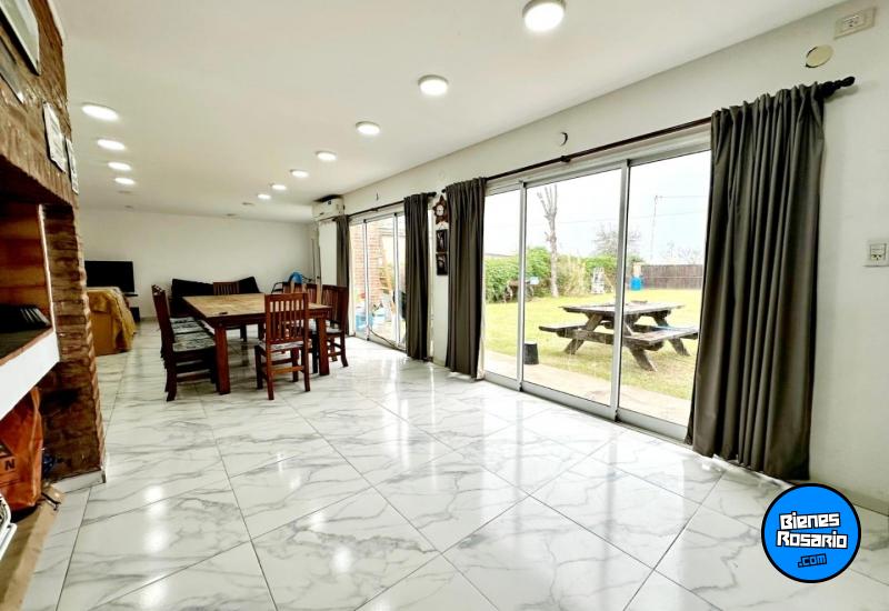 Casas - Funes - Venta