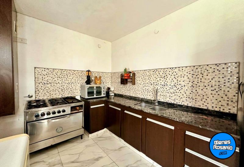 Casas - Funes - Venta