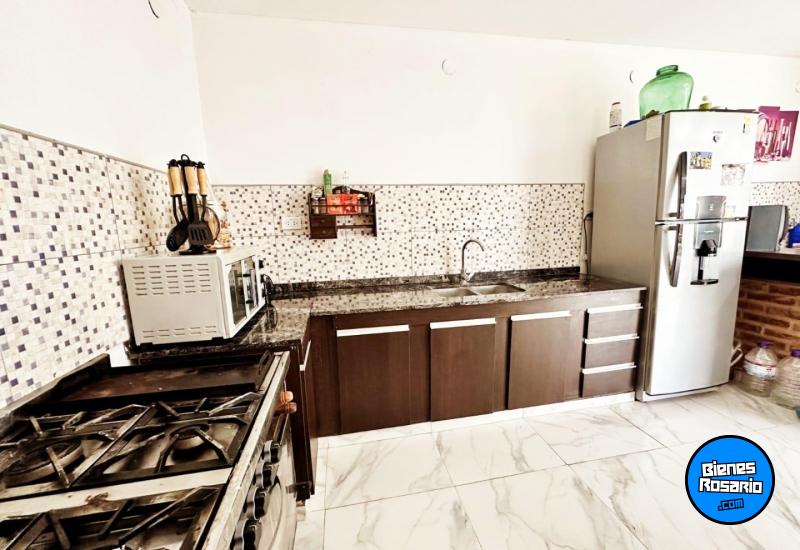 Casas - Funes - Venta