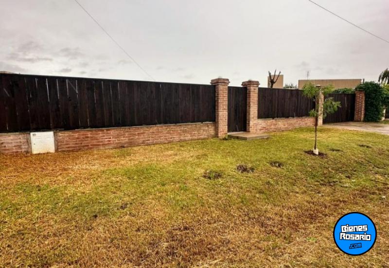 Casas - Funes - Venta