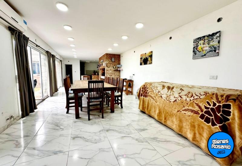 Casas - Funes - Venta
