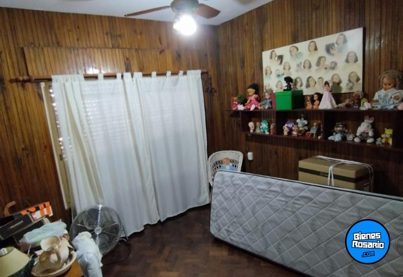 Casas - Alvarez - Venta