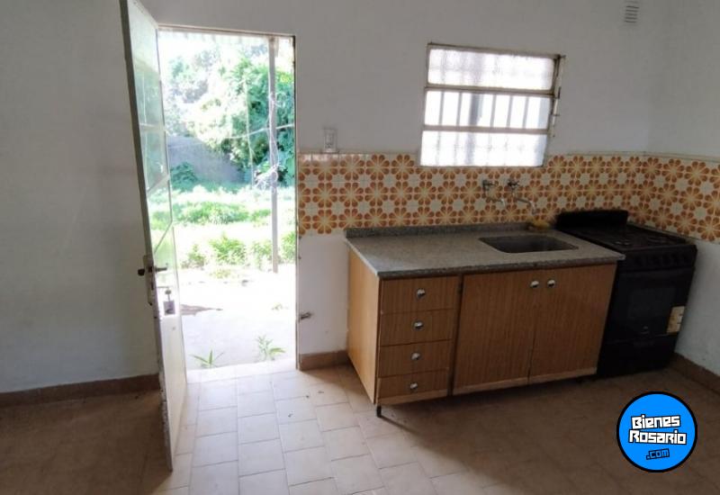 Casas - Alvarez - Venta