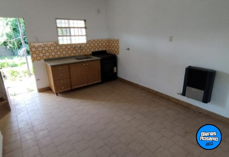 Casas - Alvarez - Venta