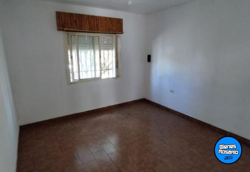 Casas - Alvarez - Venta