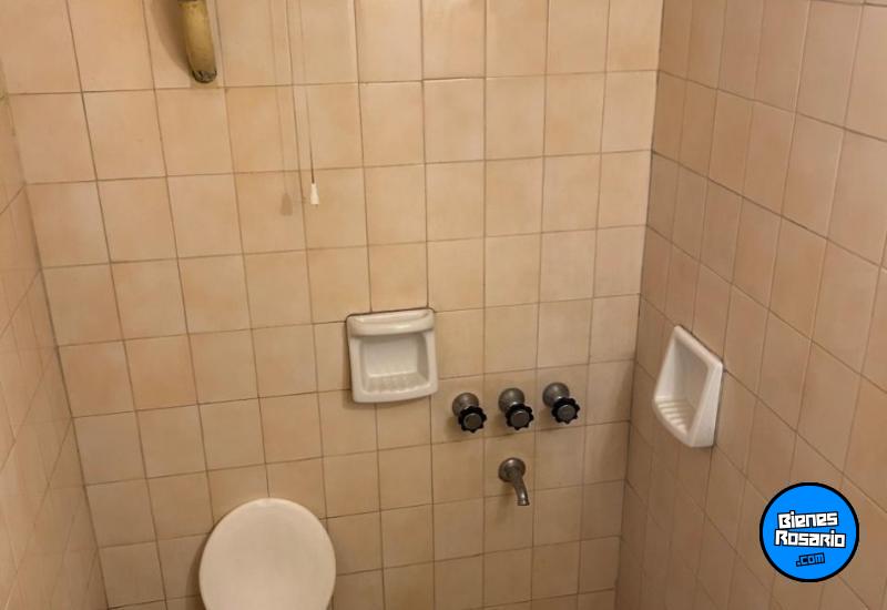 Galpones / Depósitos - Rosario - Venta