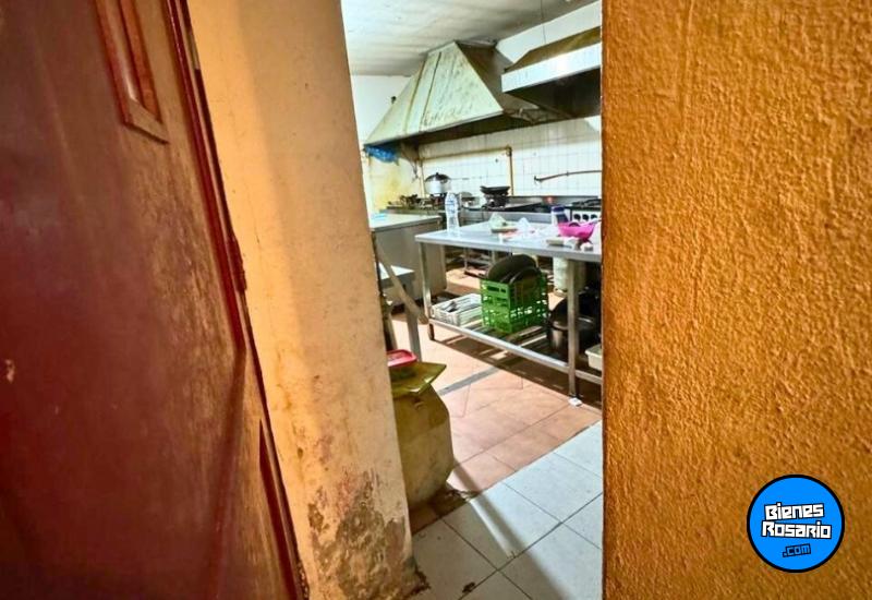 Galpones / Depósitos - Rosario - Venta