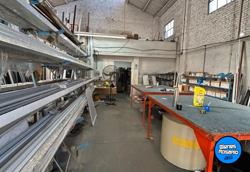 Galpones / Depósitos - Rosario - Venta