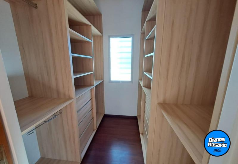Casas - Funes - Venta