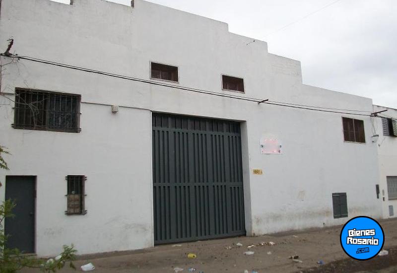 Galpones / Depósitos - Rosario - Venta