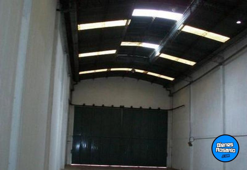 Galpones / Depósitos - Rosario - Venta