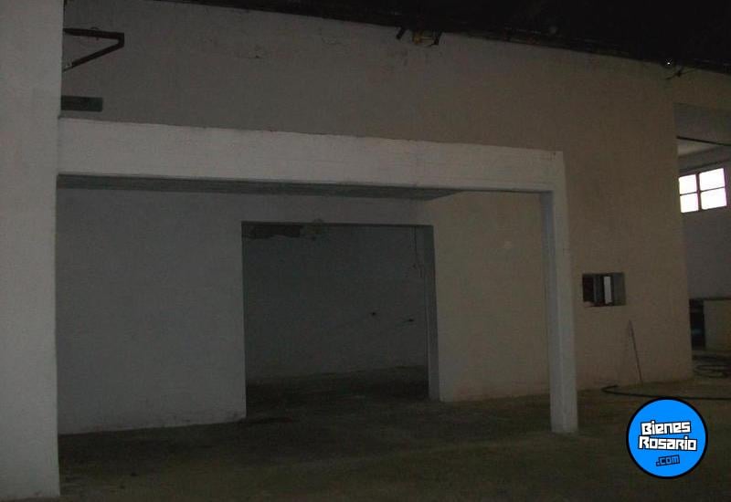 Galpones / Depósitos - Rosario - Venta