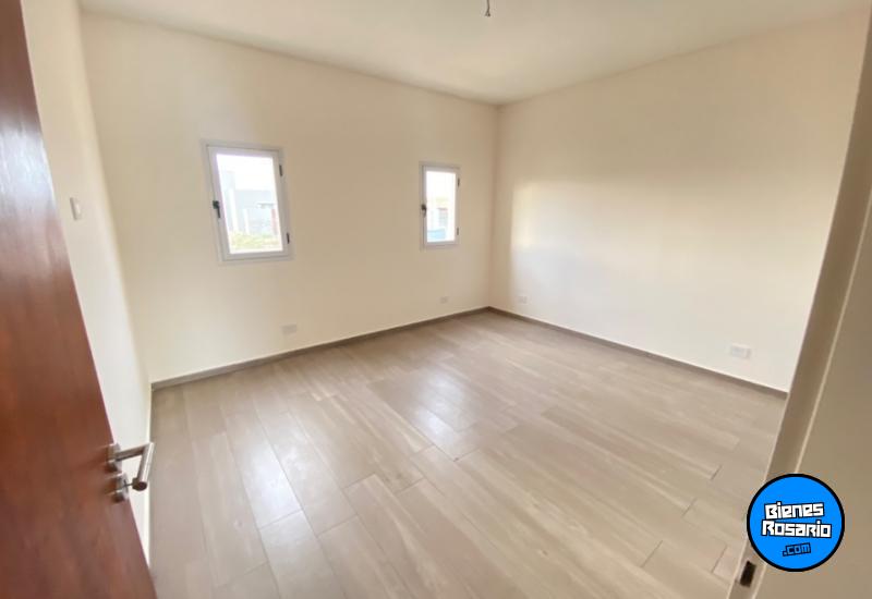 Casas - Funes - Venta