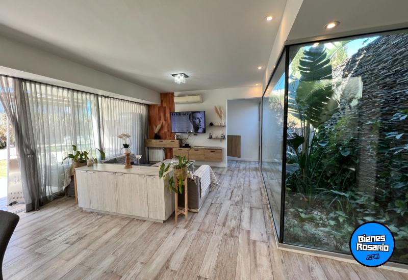 Casas - Funes - Venta