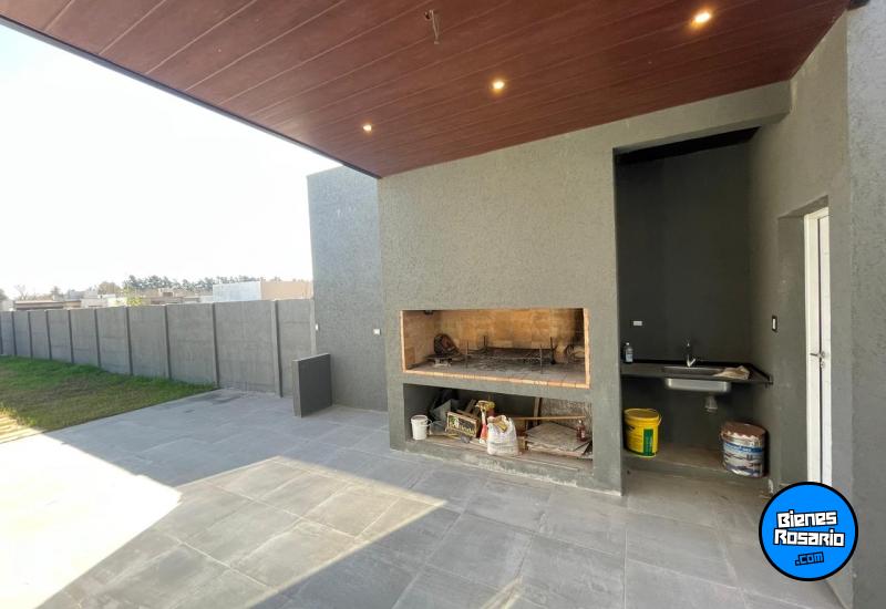 Casas - Funes - Venta