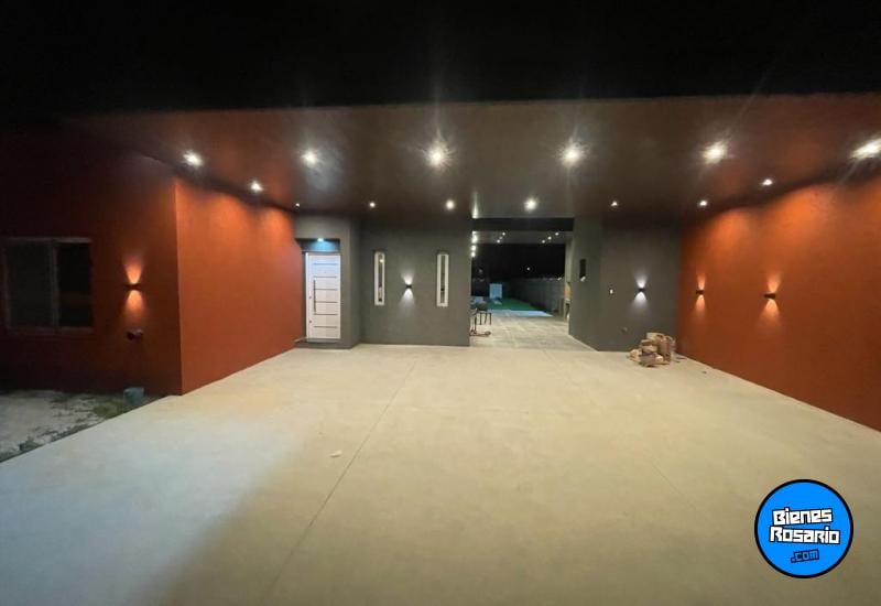 Casas - Funes - Venta