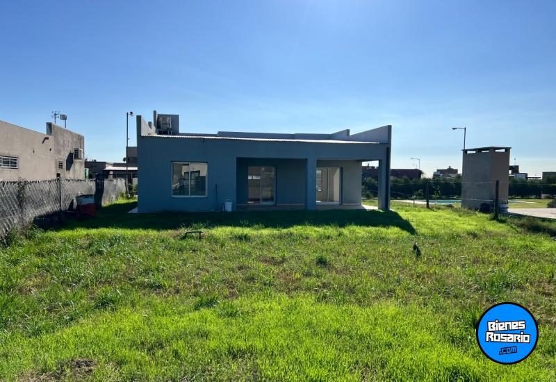Casas - Funes - Venta