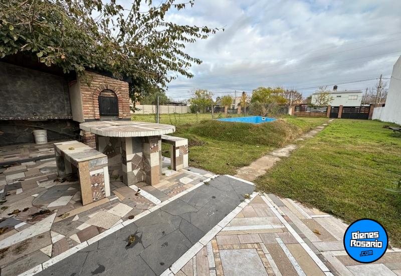 Casas - Funes - Venta