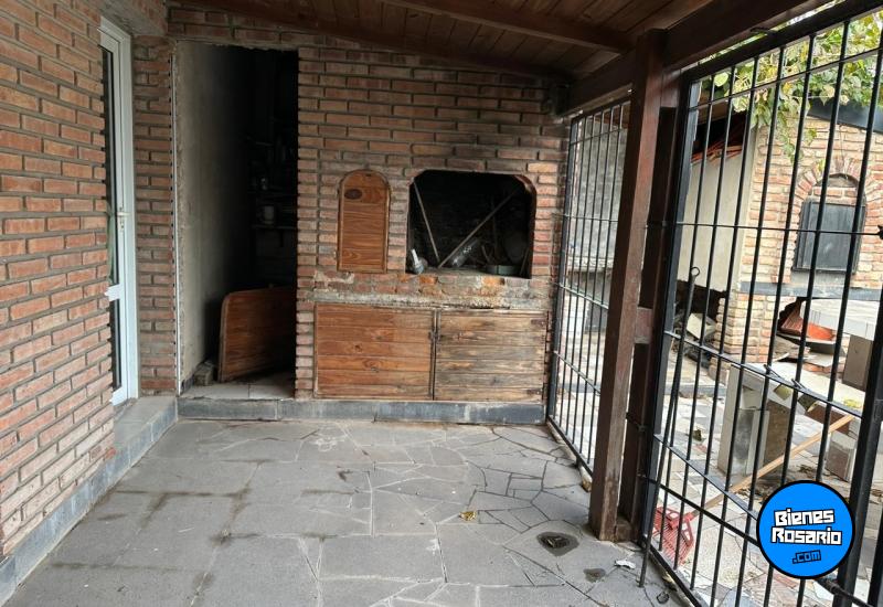 Casas - Funes - Venta