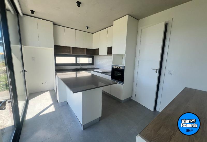 Casas - Funes - Venta