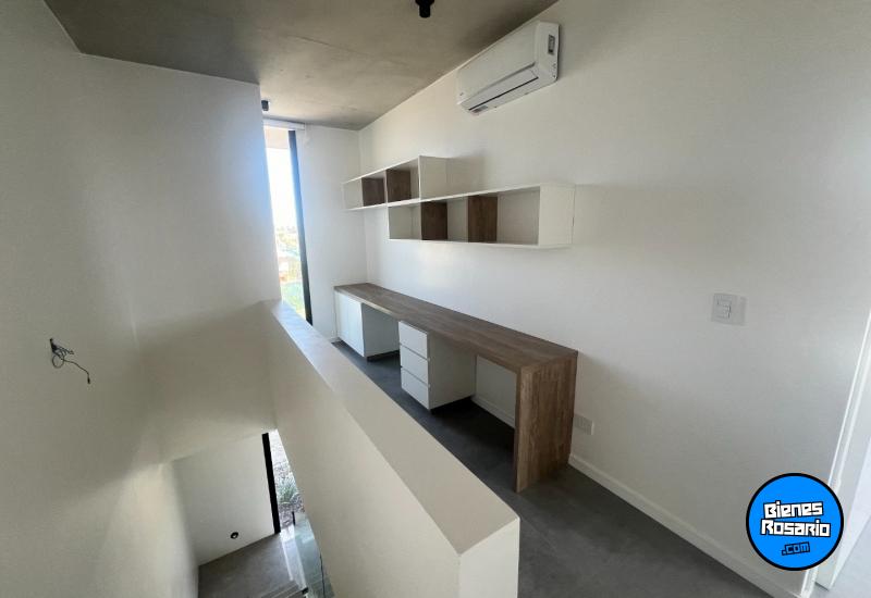 Casas - Funes - Venta