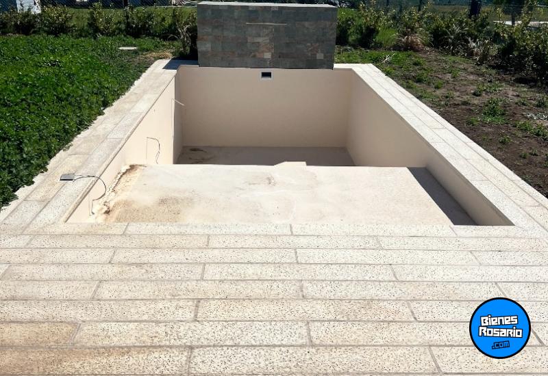 Casas - Funes - Venta
