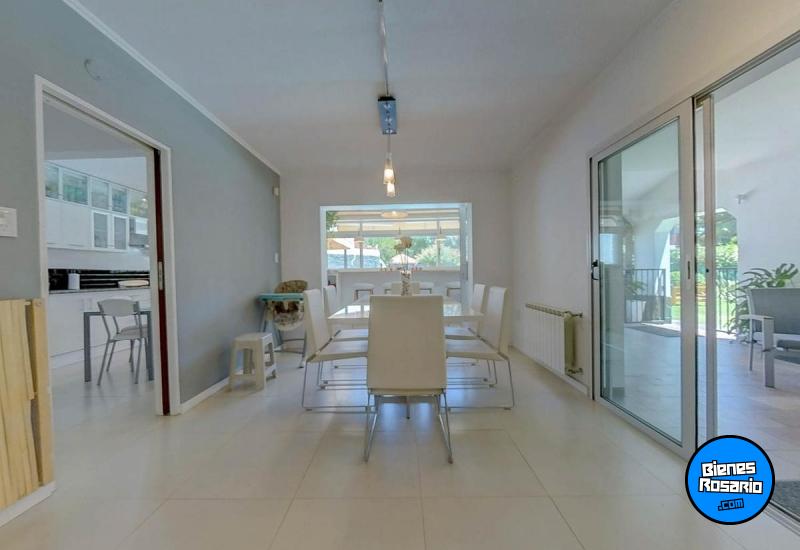 Casas - Funes - Venta