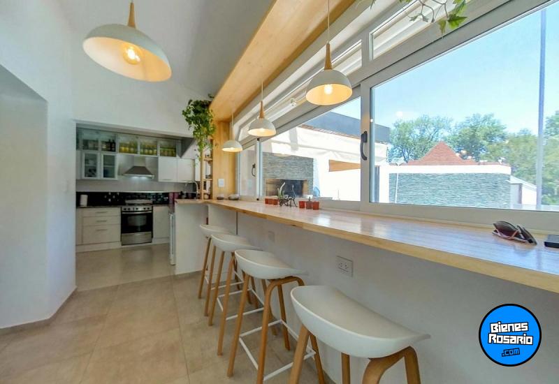 Casas - Funes - Venta