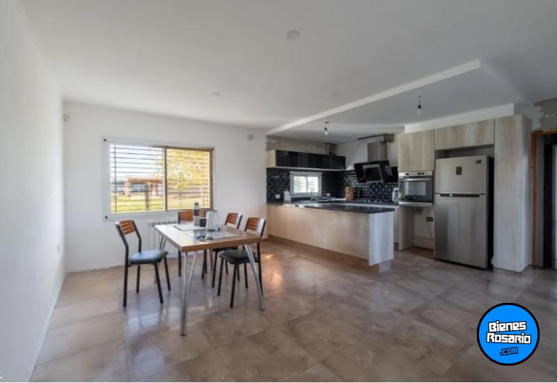 Casas - Funes - Venta