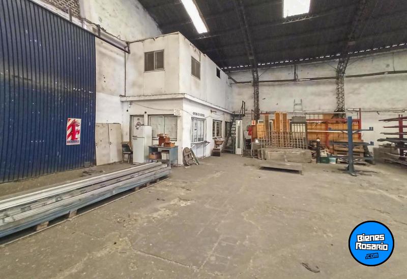 Galpones / Depósitos - Rosario - Venta