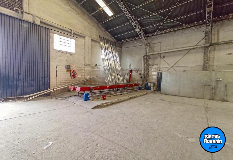 Galpones / Depósitos - Rosario - Venta